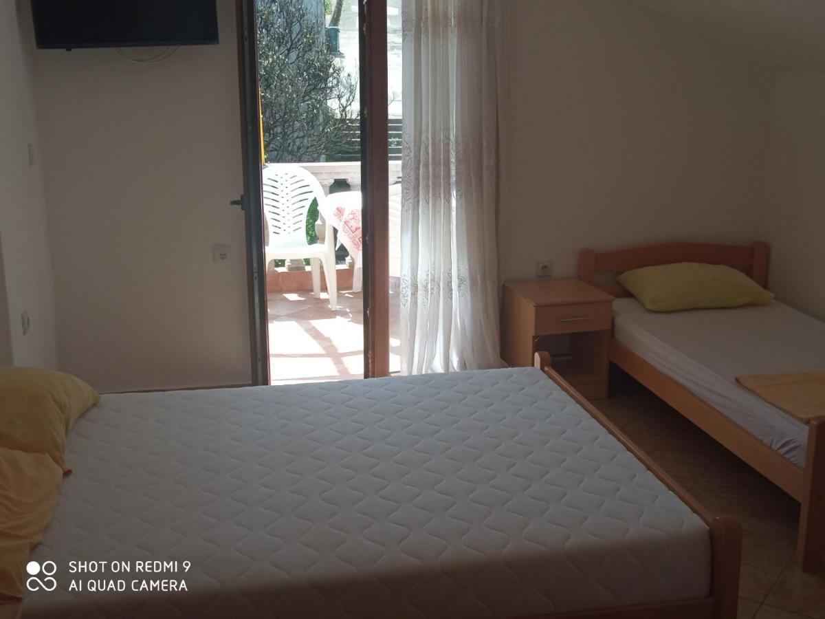 Apartments Petrovic Tivat Luaran gambar