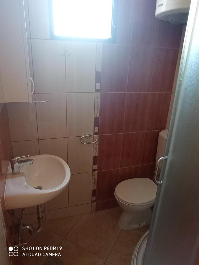 Apartments Petrovic Tivat Luaran gambar